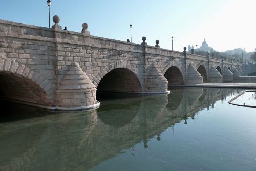 Puente de Segovia