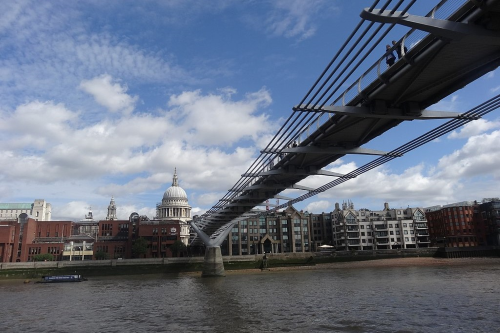 Millenium Bridge