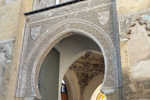 01. Puerta del Perdón