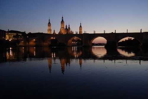 Puente de Piedra de Zaragoza