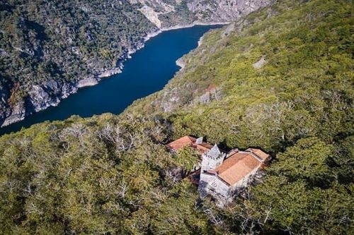Monasterio de Sta. Cristina de Ribas de Sil